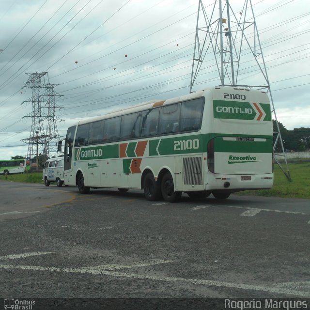 Empresa Gontijo de Transportes 21100 na cidade de São José dos Campos, São Paulo, Brasil, por Rogerio Marques. ID da foto: 5710345.