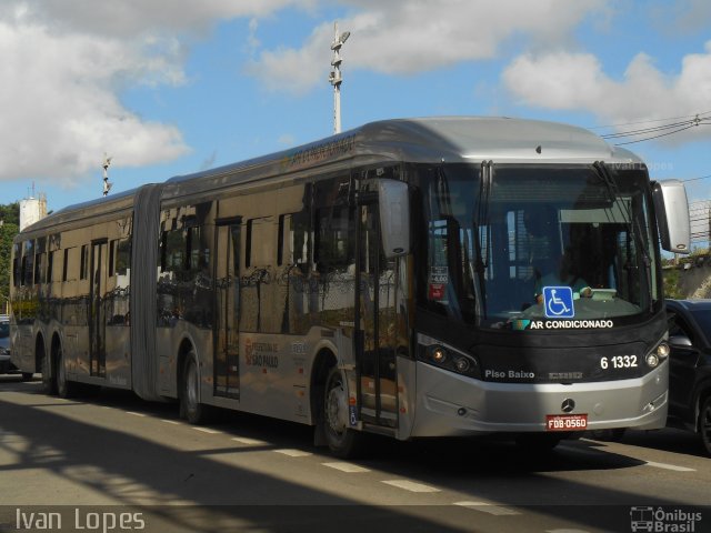 Viação Cidade Dutra 6 1332 na cidade de São Paulo, São Paulo, Brasil, por Ivan da Silva Lopes. ID da foto: 5711855.