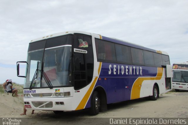 Seidentur Transportes e Turismo 1004 na cidade de Tramandaí, Rio Grande do Sul, Brasil, por Daniel Espindola Dorneles. Número da foto: #5713533.