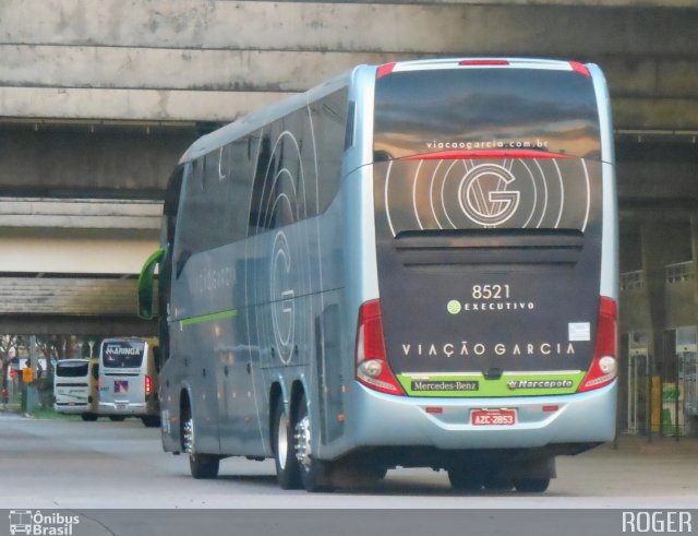 Viação Garcia 8521 na cidade de Curitiba, Paraná, Brasil, por Roger Coelho. Número da foto: #5718915.