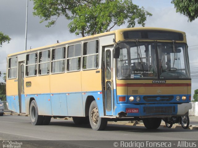 Ônibus Particulares 006 na cidade de Maceió, Alagoas, Brasil, por Rodrigo Fonseca. ID da foto: 5718681.