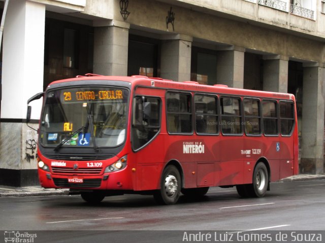 Auto Ônibus Brasília 1.3.109 na cidade de Niterói, Rio de Janeiro, Brasil, por André Luiz Gomes de Souza. ID da foto: 5719245.