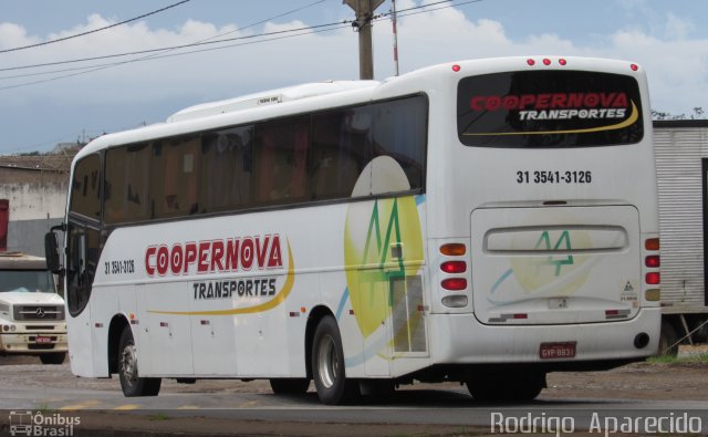 CooperNova Transportes 8831 na cidade de Conselheiro Lafaiete, Minas Gerais, Brasil, por Rodrigo  Aparecido. ID da foto: 5718990.