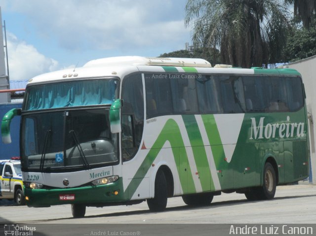 Empresa de Transportes e Turismo Moreira 2220 na cidade de Goiânia, Goiás, Brasil, por André Luiz Canon. ID da foto: 5721145.