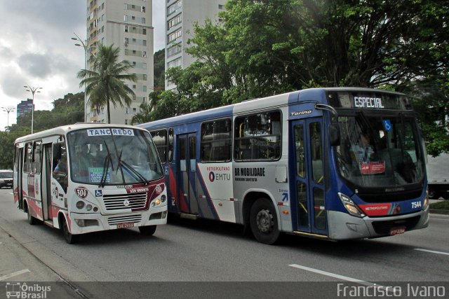 Transporte Alternativo de São Vicente 304 na cidade de São Vicente, São Paulo, Brasil, por Francisco Ivano. Número da foto: #5720926.