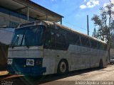 Ônibus Particulares 8212 na cidade de Londrina, Paraná, Brasil, por André Aguirra Taioqui. ID da foto: :id.