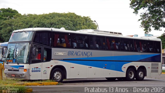 Auto Viação Bragança 9815 na cidade de São Paulo, São Paulo, Brasil, por Cristiano Soares da Silva. ID da foto: 5726132.