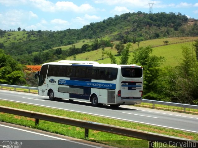 Auto Viação Bragança 6018 na cidade de Atibaia, São Paulo, Brasil, por Felipe Carvalho. Número da foto: #5726777.