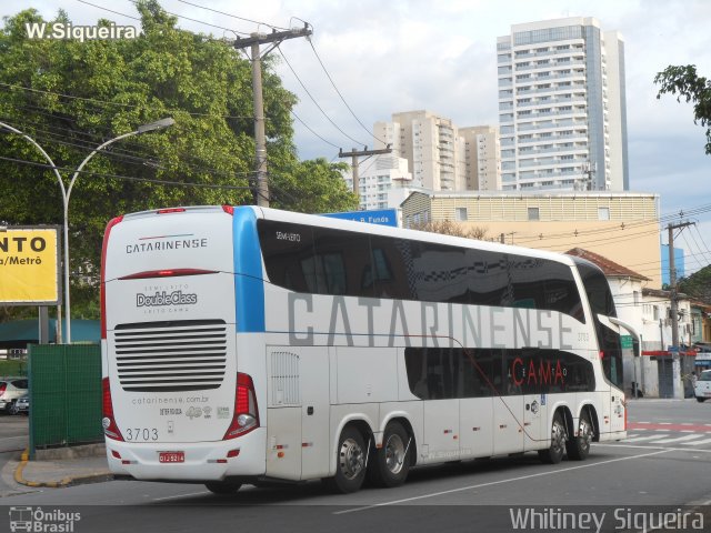 Auto Viação Catarinense 3703 na cidade de São Paulo, São Paulo, Brasil, por Whitiney Siqueira. Número da foto: #5776107.