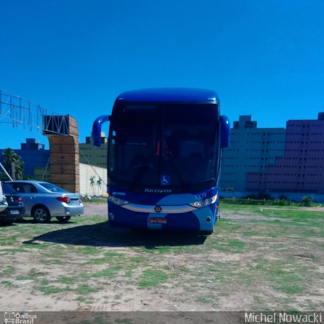 Tour Azul Transportes e Locações 1009 na cidade de Cabedelo, Paraíba, Brasil, por Michel Nowacki. Número da foto: #5776445.