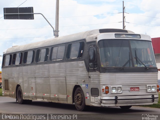 Ônibus Particulares 6965 na cidade de Teresina, Piauí, Brasil, por Cleiton Rodrigues. ID da foto: 5776071.