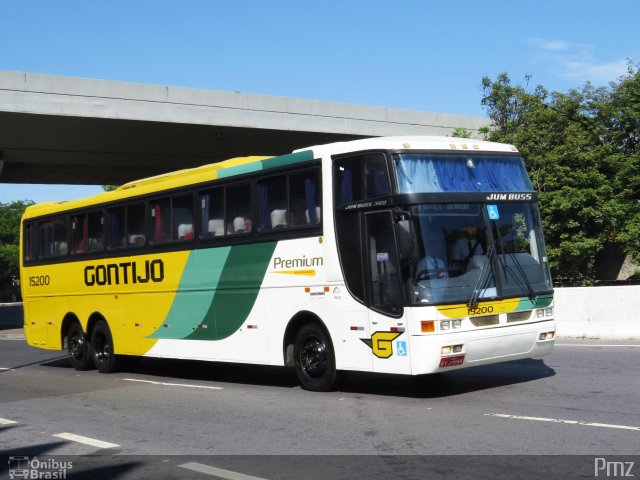 Empresa Gontijo de Transportes 15200 na cidade de Belo Horizonte, Minas Gerais, Brasil, por Alexandre Promenzio. ID da foto: 5799111.