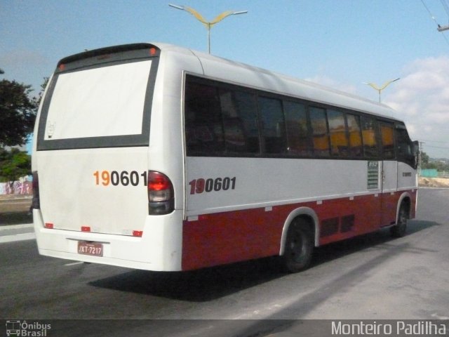 Cooperativas de Transporte Executivo 190601 na cidade de Manaus, Amazonas, Brasil, por Monteiro Padilha. Número da foto: #5802215.