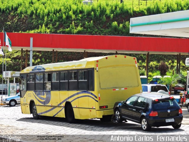 Motorhomes 0750 na cidade de João Monlevade, Minas Gerais, Brasil, por Antonio Carlos Fernandes. ID da foto: 5803639.