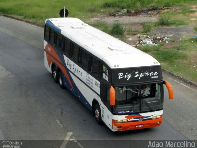 Big Space Turismo 8000 na cidade de Belo Horizonte, Minas Gerais, Brasil, por Adão Raimundo Marcelino. Número da foto: #5805123.