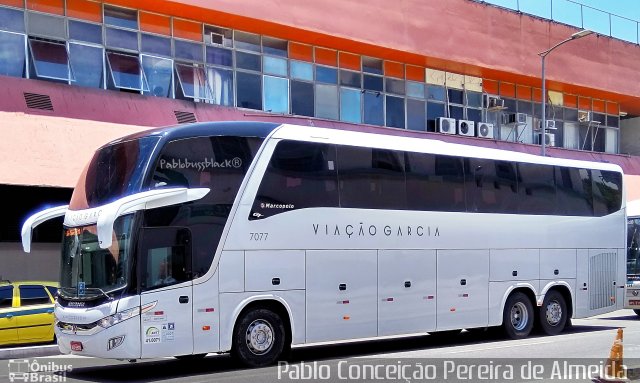 Viação Garcia 7077 na cidade de Rio de Janeiro, Rio de Janeiro, Brasil, por Pablo Conceição Pereira de Almeida . ID da foto: 5804819.