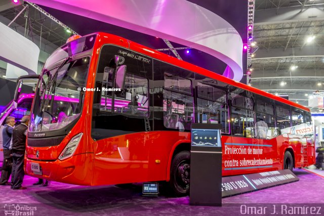 Mercedes-Benz O-500U 1826 BlueTec 5 - MP 60 LE MX - Expo Foro 2018 na cidade de Álvaro Obregón, Ciudad de México, México, por Omar Ramírez Thor2102. ID da foto: 5808993.