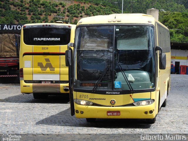 Viação Itapemirim 8705 na cidade de Manhuaçu, Minas Gerais, Brasil, por Gilberto Martins. Número da foto: #5813942.