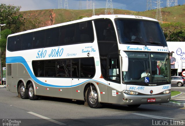 São João Turismo 5200 na cidade de Aparecida, São Paulo, Brasil, por Lucas Lima. Número da foto: #5815603.