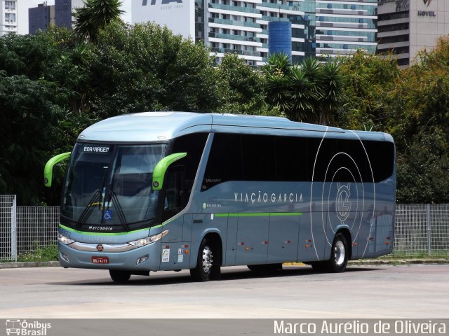 Viação Garcia 8423 na cidade de Curitiba, Paraná, Brasil, por Marco Aurélio de Oliveira. ID da foto: 5818992.