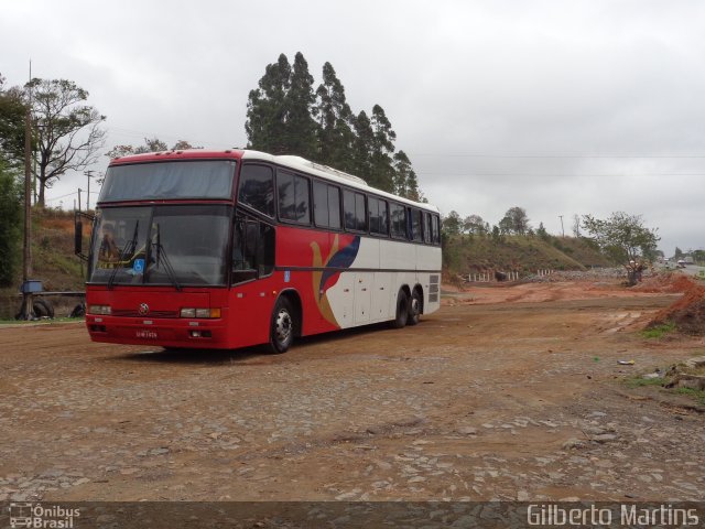 Ônibus Particulares 1424 na cidade de Caeté, Minas Gerais, Brasil, por Gilberto Martins. ID da foto: 5818663.