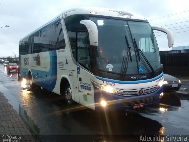 Turis Silva 1627 na cidade de Canoas, Rio Grande do Sul, Brasil, por Adegildo Silveira. Número da foto: #5820795.