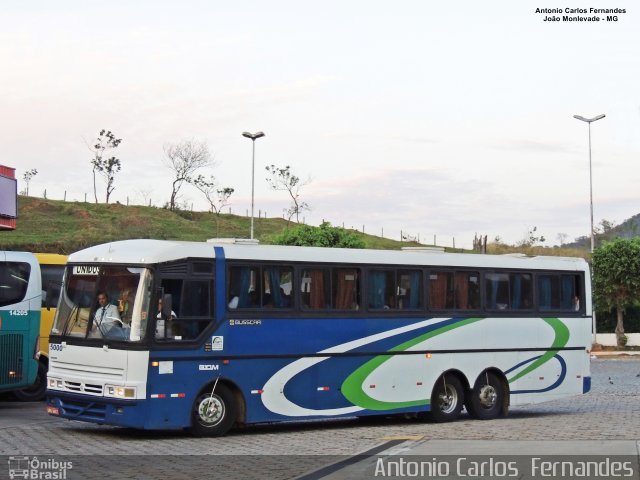 Ônibus Particulares 5000 na cidade de João Monlevade, Minas Gerais, Brasil, por Antonio Carlos Fernandes. ID da foto: 5822482.