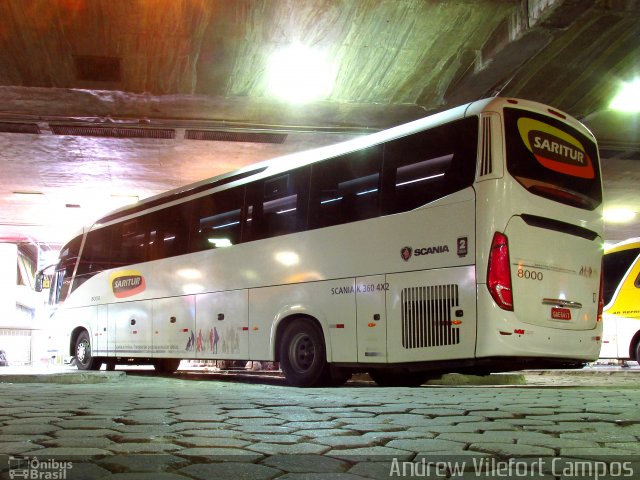 Saritur - Santa Rita Transporte Urbano e Rodoviário 8000 na cidade de Belo Horizonte, Minas Gerais, Brasil, por Andrew Campos. ID da foto: 5828433.