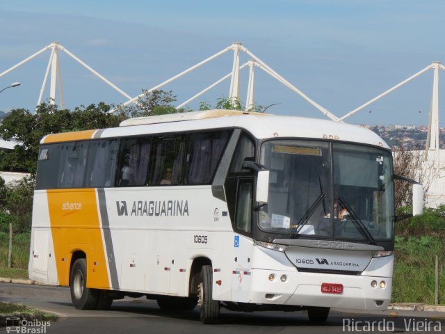 Viação Araguarina 10605 na cidade de Brasília, Distrito Federal, Brasil, por Ricardo Vieira. ID da foto: 5830202.