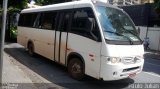 Ônibus Particulares 092 na cidade de Belo Horizonte, Minas Gerais, Brasil, por Paulo Julian. Número da foto: #5828495.