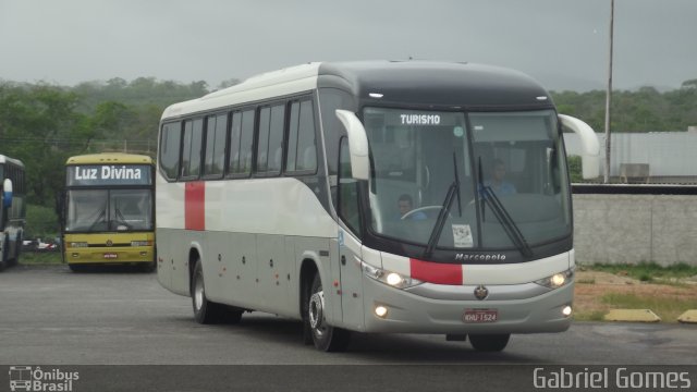 Ônibus Particulares 1524 na cidade de Caruaru, Pernambuco, Brasil, por Gabriel  Gomes. Número da foto: #5833931.
