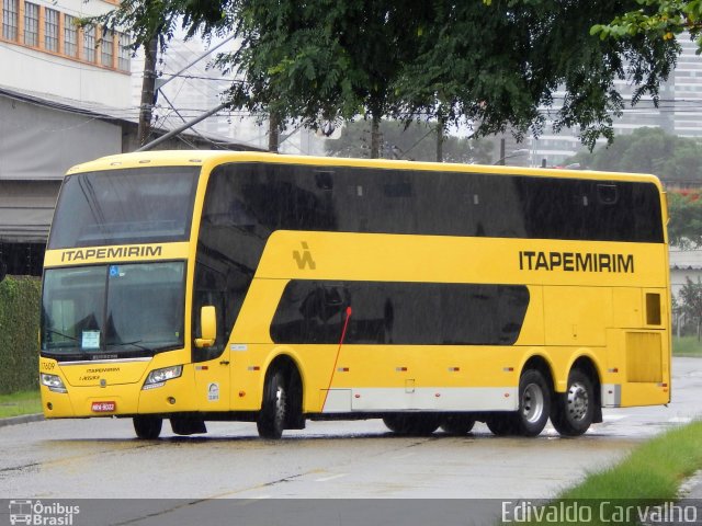 Viação Itapemirim 17609 na cidade de Curitiba, Paraná, Brasil, por Edivaldo Carvalho. ID da foto: 5834027.