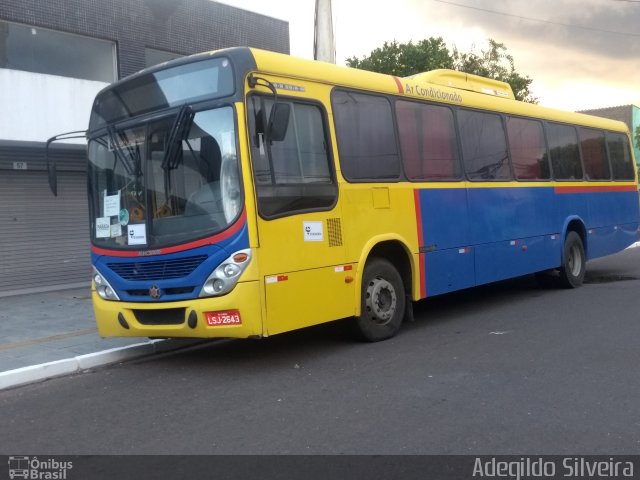 Ônibus Particulares 2643 na cidade de Canoas, Rio Grande do Sul, Brasil, por Adegildo Silveira. ID da foto: 5836235.