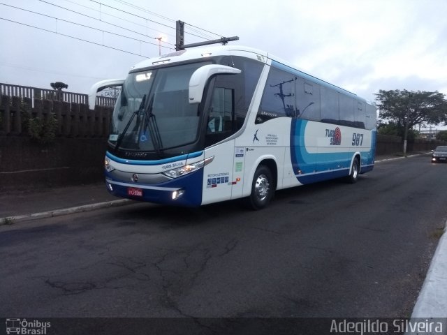 Turis Silva 987 na cidade de Canoas, Rio Grande do Sul, Brasil, por Adegildo Silveira. Número da foto: #5838532.