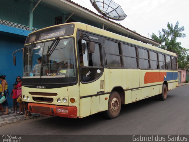 Ônibus Particulares KQQ0538 na cidade de Irituia, Pará, Brasil, por Gabriel dos Santos. Número da foto: #5839948.