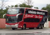 Expresso São Luiz 7710 na cidade de Brasília, Distrito Federal, Brasil, por Tailisson Fernandes. Número da foto: #:id.