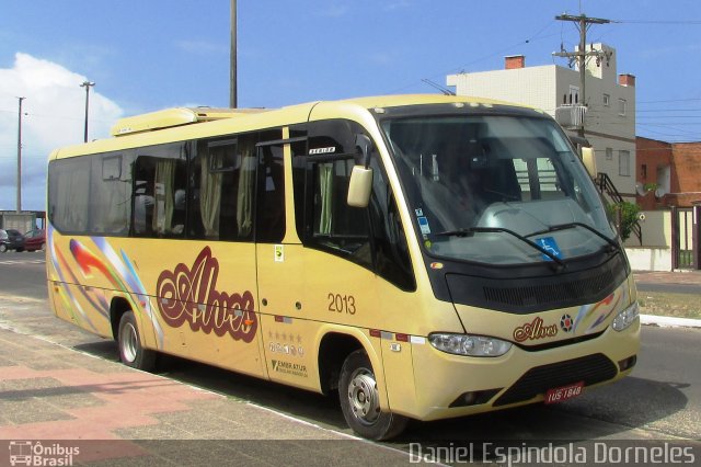 Alves Turismo 2013 na cidade de Tramandaí, Rio Grande do Sul, Brasil, por Daniel Espindola Dorneles. ID da foto: 5782662.