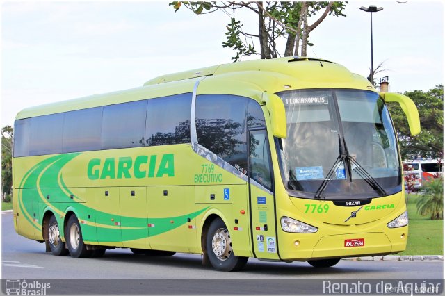 Viação Garcia 7769 na cidade de Florianópolis, Santa Catarina, Brasil, por Renato de Aguiar. ID da foto: 5788980.