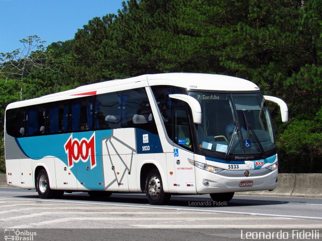 Auto Viação 1001 5233 na cidade de Itapema, Santa Catarina, Brasil, por Leonardo Fidelli. ID da foto: 5791131.