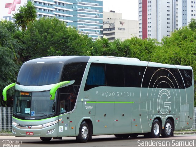 Viação Garcia 7867 na cidade de Curitiba, Paraná, Brasil, por Sanderson Samuel. Número da foto: #5793667.