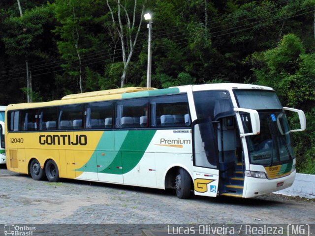 Empresa Gontijo de Transportes 12040 na cidade de Manhuaçu, Minas Gerais, Brasil, por Lucas Oliveira. Número da foto: #5794649.