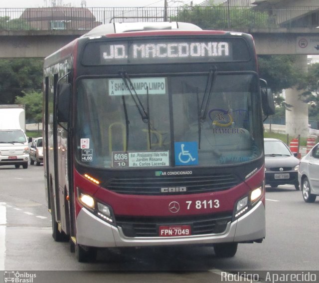 Transwolff Transportes e Turismo 7 8113 na cidade de São Paulo, São Paulo, Brasil, por Rodrigo  Aparecido. Número da foto: #5866630.