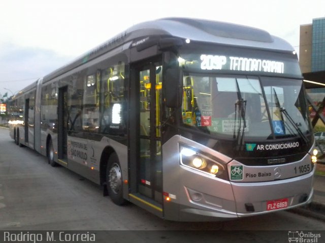 Viação Santa Brígida 1 1055 na cidade de São Paulo, São Paulo, Brasil, por Jonathan  Aguiar Correa. Número da foto: #5868034.