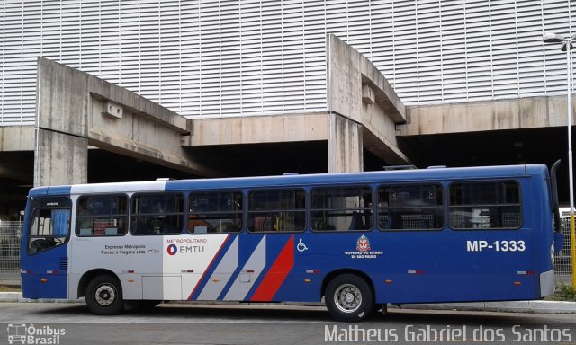 Expresso Metrópolis Transportes e Viagens MP-1333 na cidade de Campinas, São Paulo, Brasil, por Matheus Gabriel dos Santos. Número da foto: #5868526.