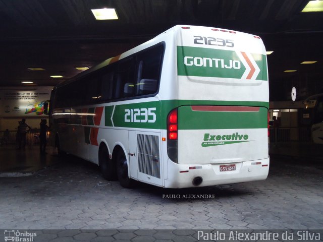 Empresa Gontijo de Transportes 21235 na cidade de Belo Horizonte, Minas Gerais, Brasil, por Paulo Alexandre da Silva. ID da foto: 5870600.