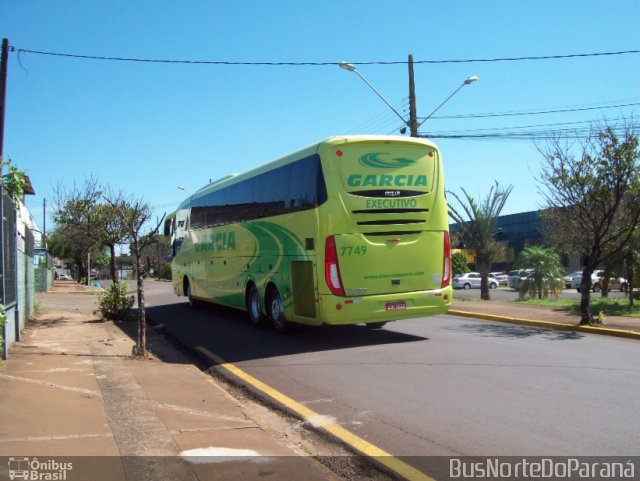 Viação Garcia 7749 na cidade de Apucarana, Paraná, Brasil, por Josino Vieira. ID da foto: 5870828.