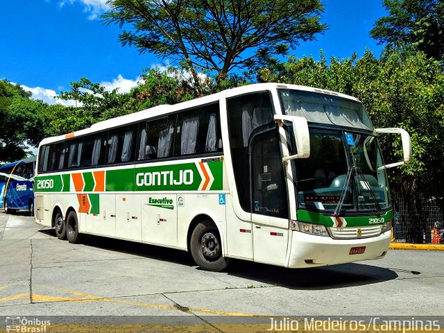 Empresa Gontijo de Transportes 21050 na cidade de São Paulo, São Paulo, Brasil, por Julio Medeiros. Número da foto: #5871492.