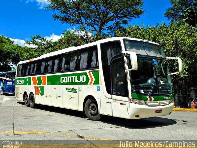 Empresa Gontijo de Transportes 21050 na cidade de São Paulo, São Paulo, Brasil, por Julio Medeiros. ID da foto: 5871492.