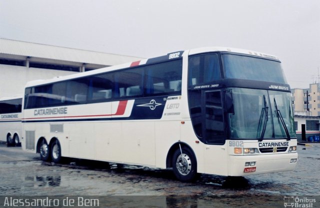 Auto Viação Catarinense 9802 na cidade de São Paulo, São Paulo, Brasil, por Alessandro de Bem Barros. ID da foto: 5872954.