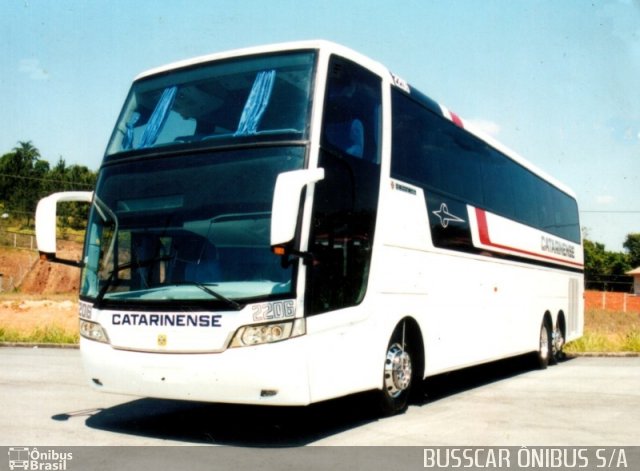 Auto Viação Catarinense 2206 na cidade de Joinville, Santa Catarina, Brasil, por Alessandro de Bem Barros. ID da foto: 5873003.